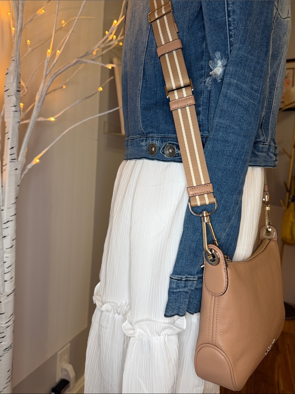 Kate Spade EUC tan pebble leather Crossbody bag W/ canvas adj stripe strap - Picture 3 of 16